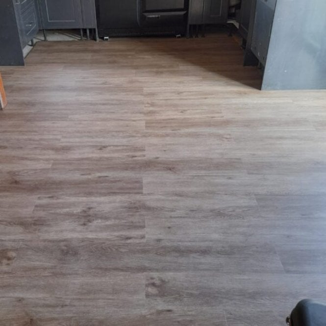 CLICKIT Mountain Natural Oak 5mm SPC Click Vinyl 1220x180mm (inc. 1mm Underlay)- LIMITED STOCK