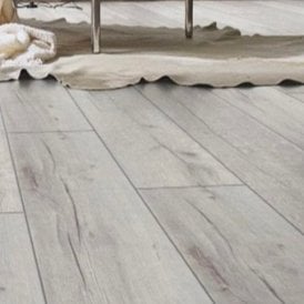 White oak 12mm Laminate