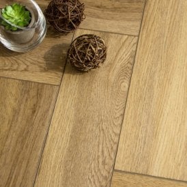 Golden Oak Herringbone 5mm SPC Click Vinyl 615x123mm (1mm Underlay)