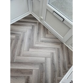 Grey Washed Oak Herringbone 5mm SPC Click Vinyl 615x123mm (1mm Underlay)