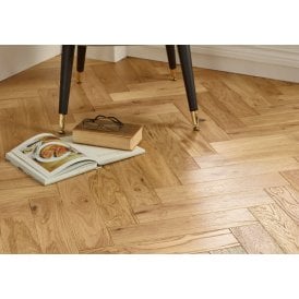 Herringbone Engineered Natural Brushed & Lacquered 15/4MM - 90X400MM