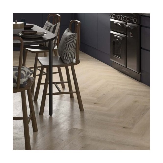 Luxwood Light Oak Herringbone 5.2mm SPC Click Vinyl 630x126mm (1mm Underlay)